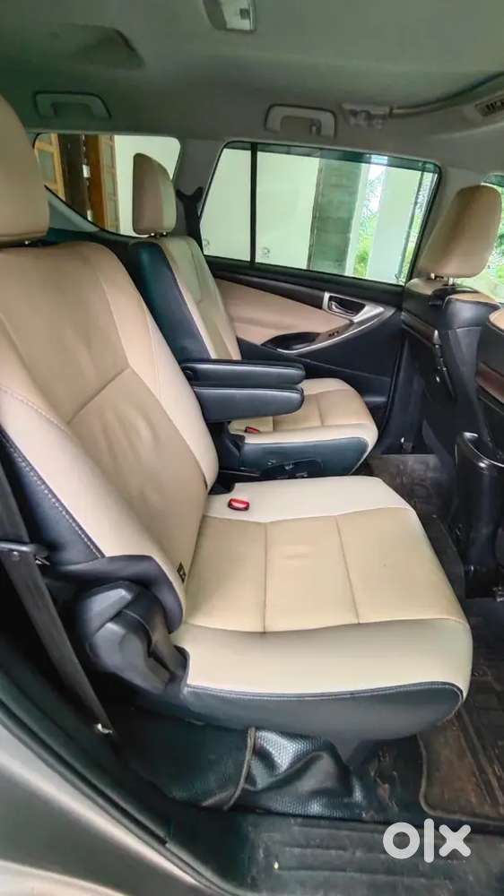 Toyota Innova Crysta 2019/2020 Regn