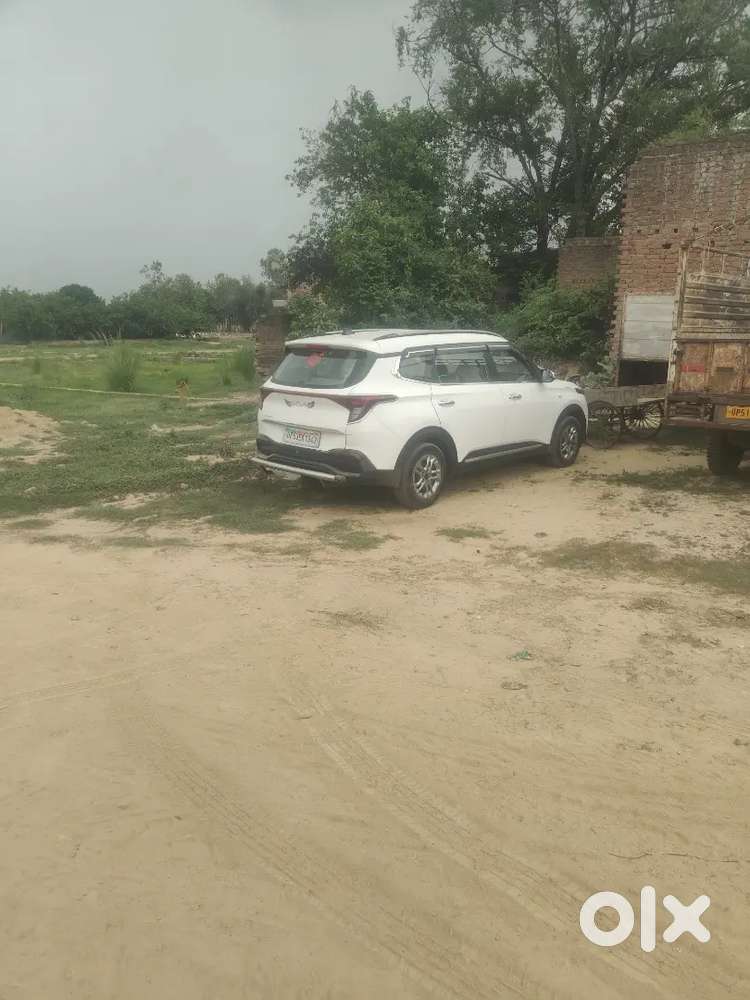 Kia Carens 2022 Diesel 44000 Km Driven