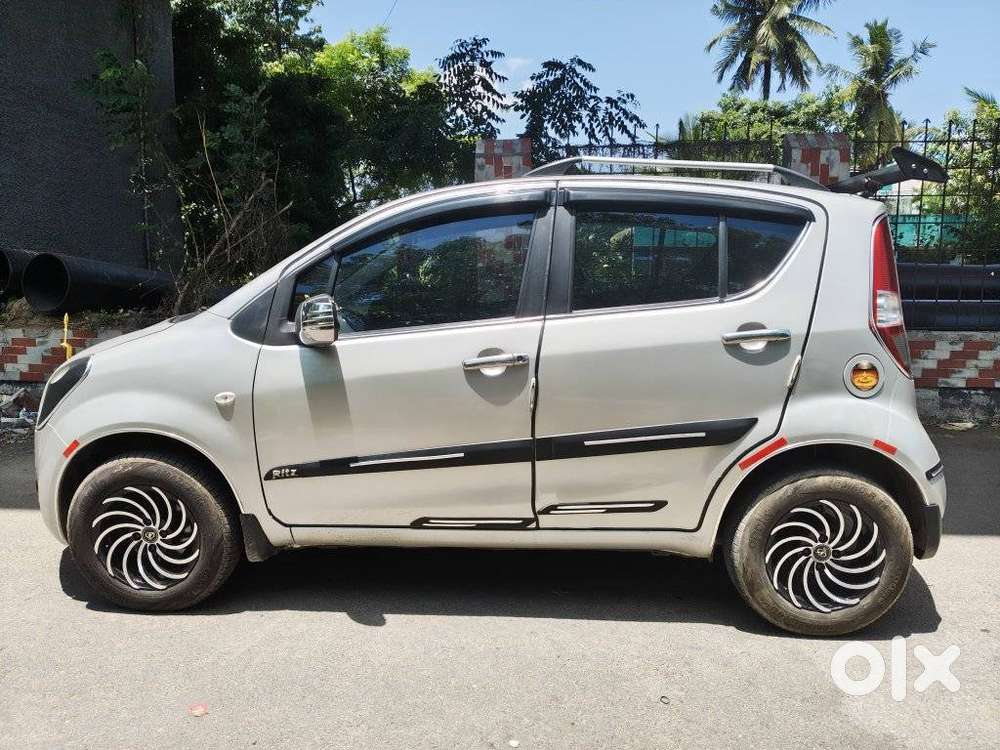 Maruti Suzuki Ritz Lxi, 2011, Petrol