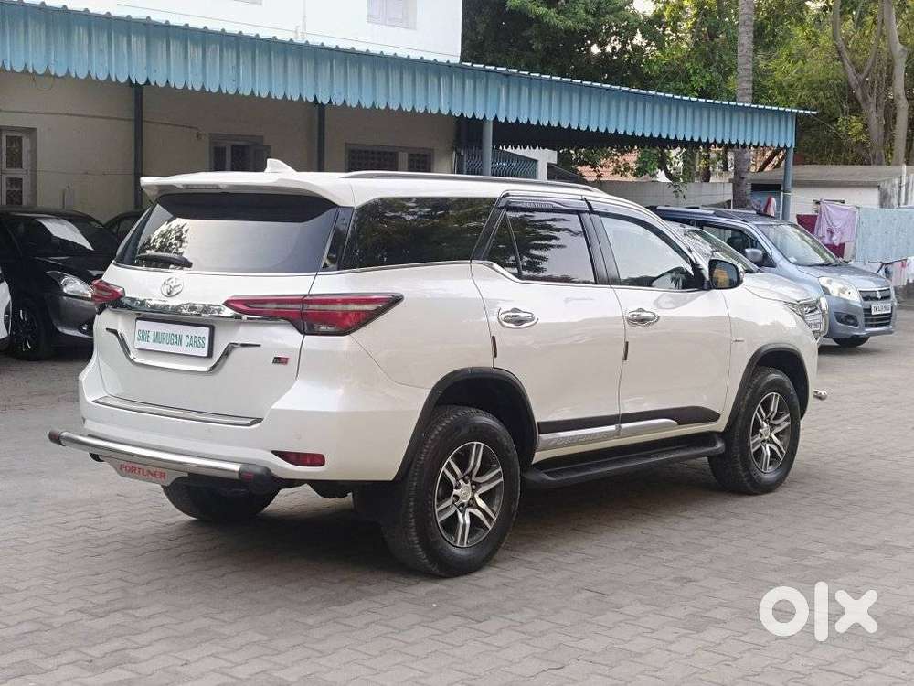 Toyota Fortuner [2021-ongoing] 2.8 2wd Diesel Mt, 2021, Diesel