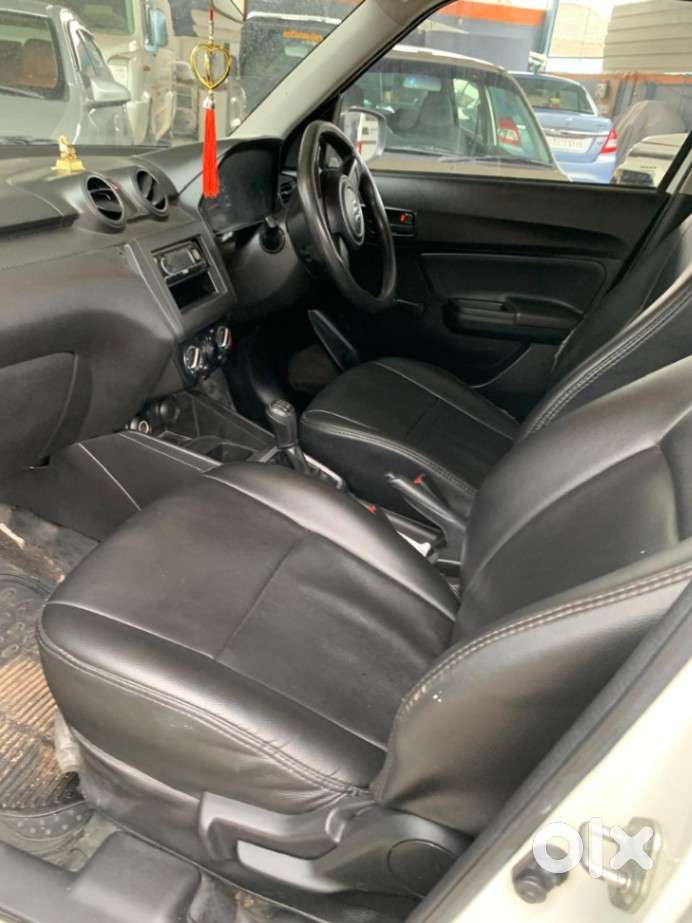 Maruti Suzuki Swift Lxi Option, 2021