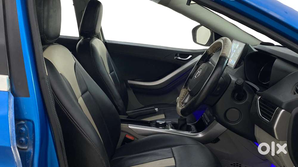 Tata Nexon 1.2 Revotron Xz Plus, 2017, Petrol
