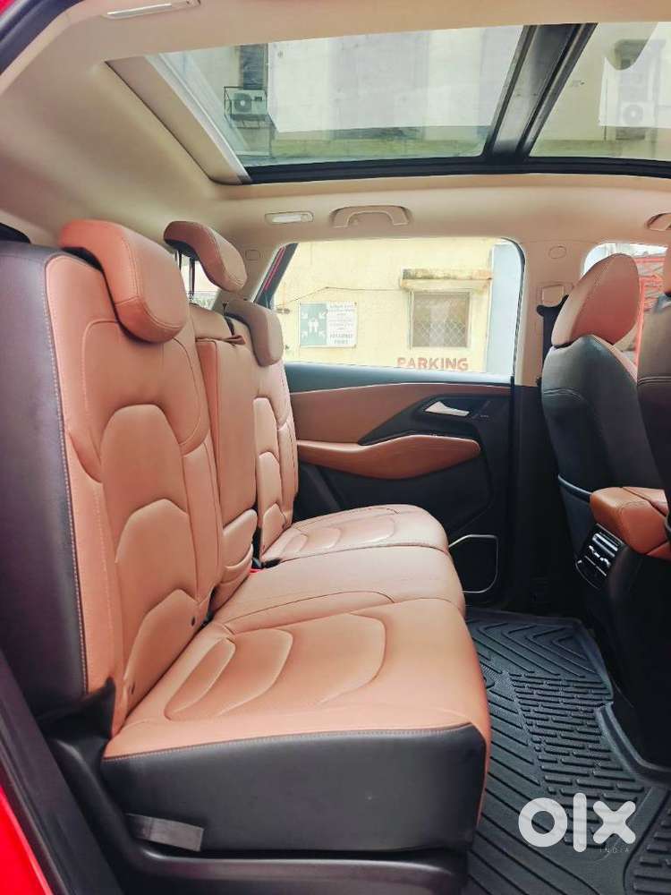 Mg Hector Plus Sharp Pro 1.5 Turbo Petrol Cvt 7 Str, 2023, Petrol