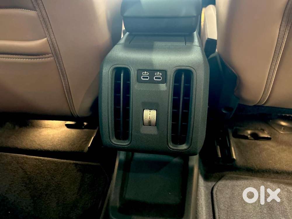 Mini Countryman Electric Favoured Pack, 2025, Electric