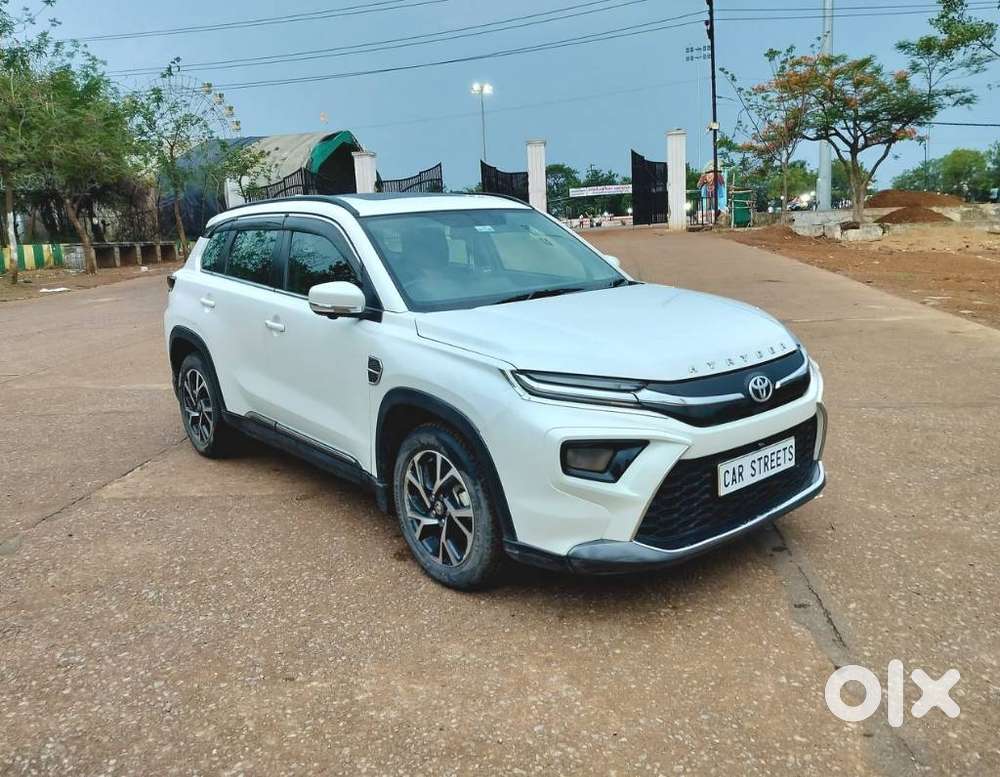 Toyota Urban Cruiser Hyryder 1.5 V Neo Drive At, 2023, Petrol