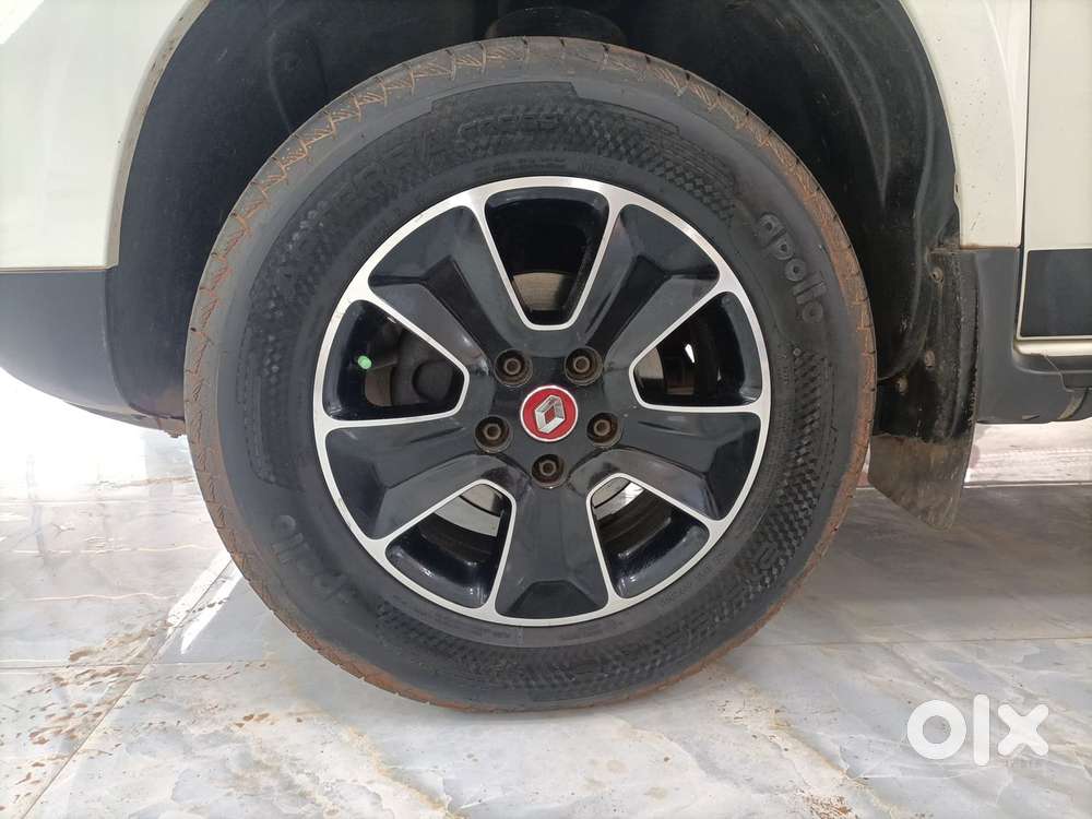 Renault Duster Petrol Rxs Cvt, 2018, Petrol