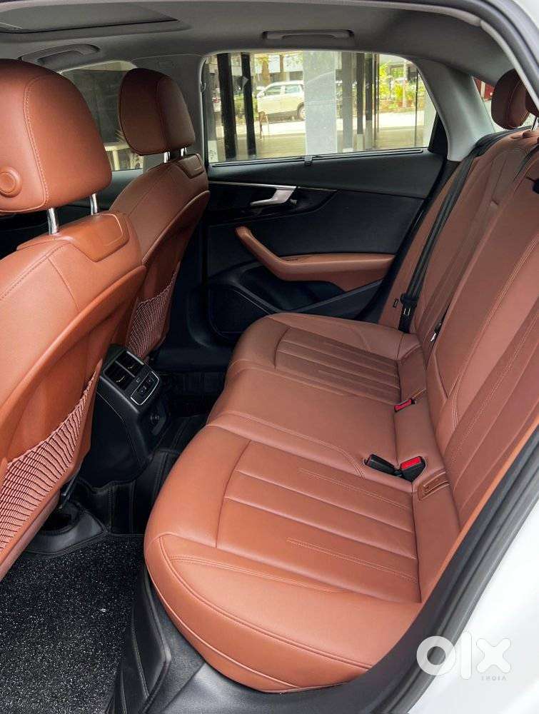 Audi A4 2.0 Technology 40 Tfsi, 2024, Petrol