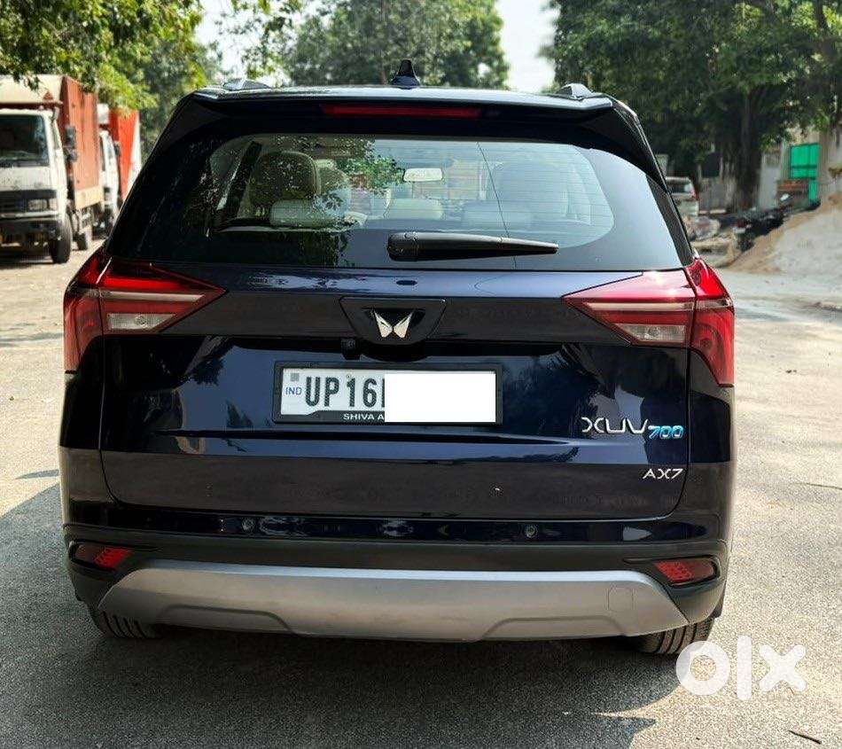 Mahindra Xuv700 2.0 Ax 7 Petrol At Str, 2024, Petrol