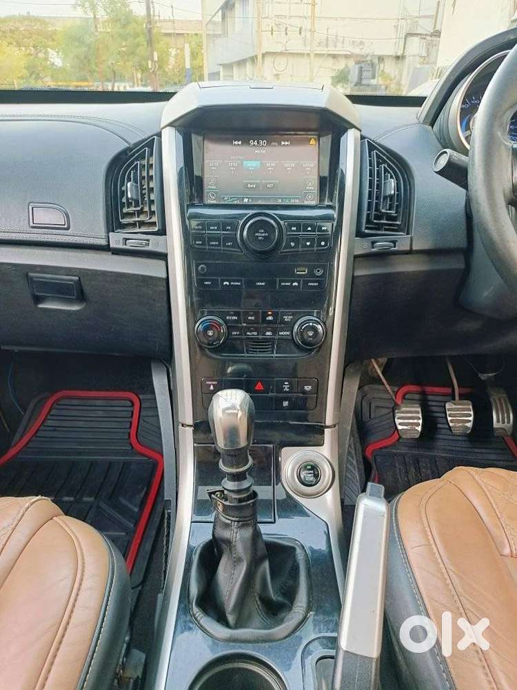 Mahindra Xuv500 W11 Option, 2019, Diesel