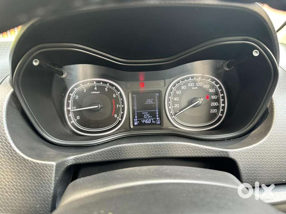 Breeza Zxi 2020/12 Manual Petrol