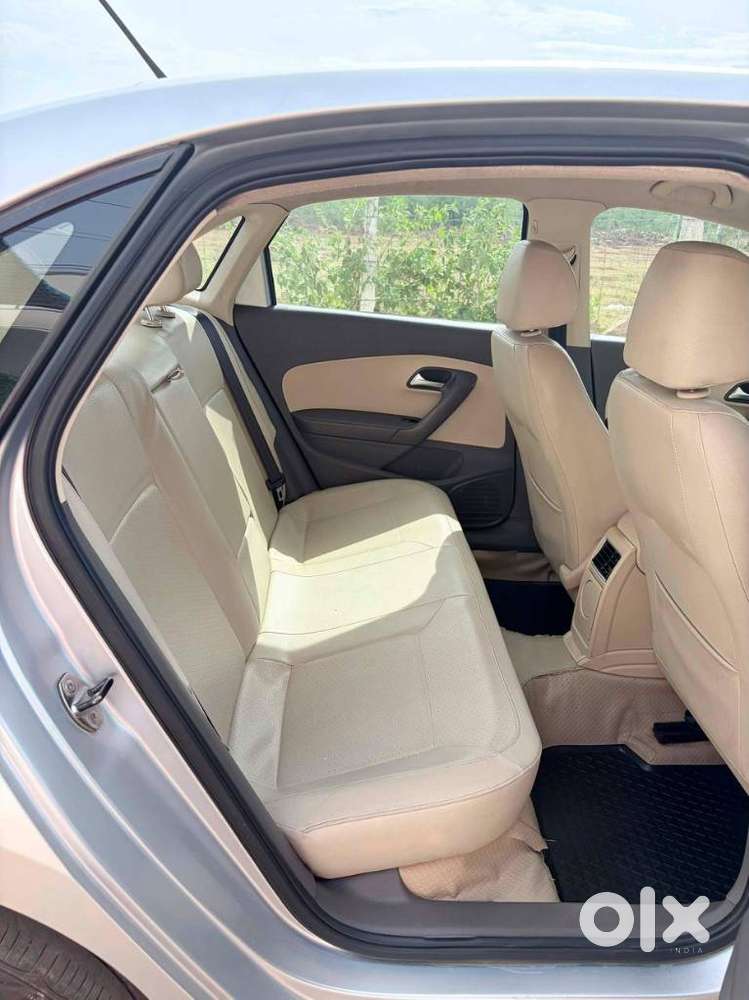 Volkswagen Vento Petrol Highline, 2015, Petrol
