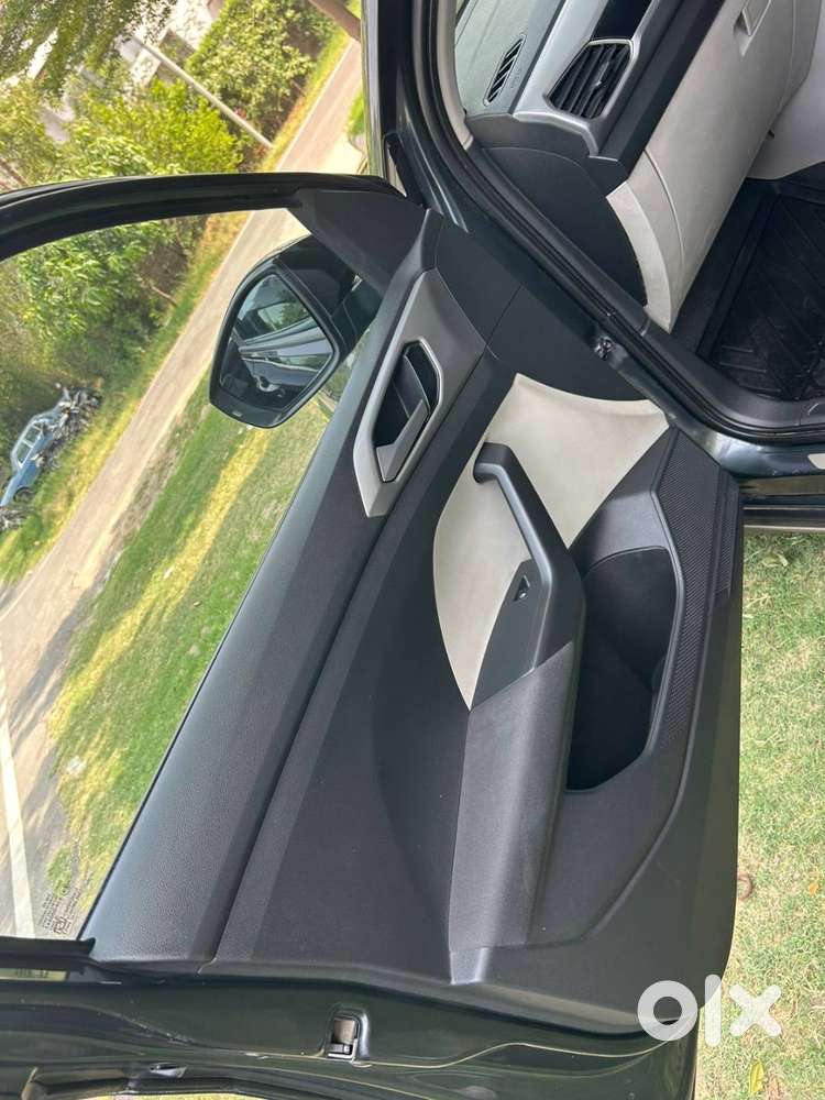 2022 Volkswagen Taigun Highline 1.0 Tsi At  1st Owner  Petrol Automa