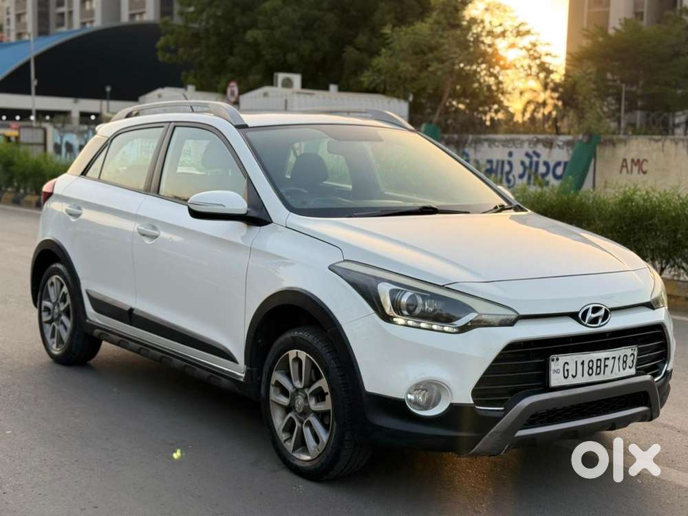 Hyundai I20 Active S Petrol, 2017, Cng & Hybrids