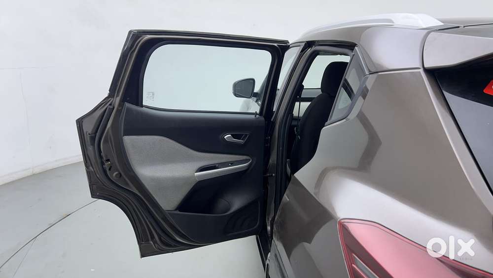 Nissan Magnite 1.0 Xl, 2022, Petrol