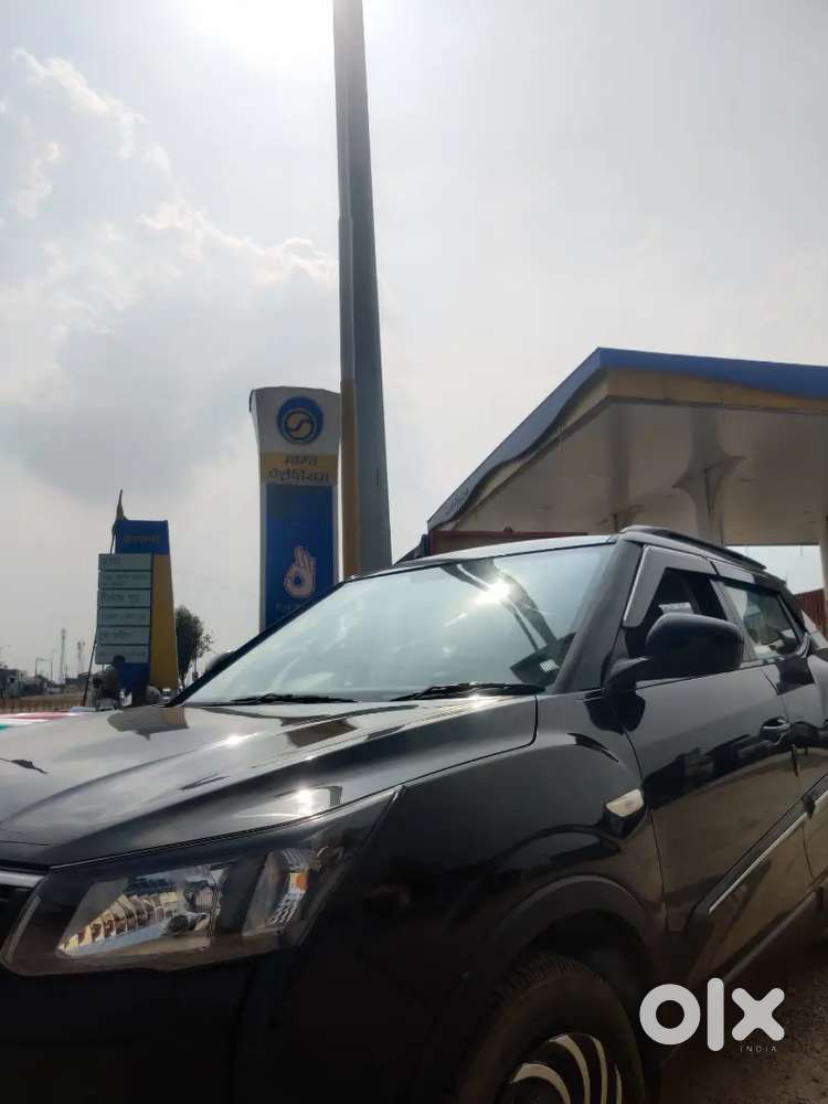 Well-maintained 2019 Mahindra Xuv300 W6 (diesel)