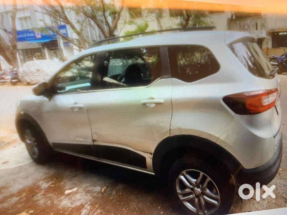 Renault Triber 2019 (top End Vairant )