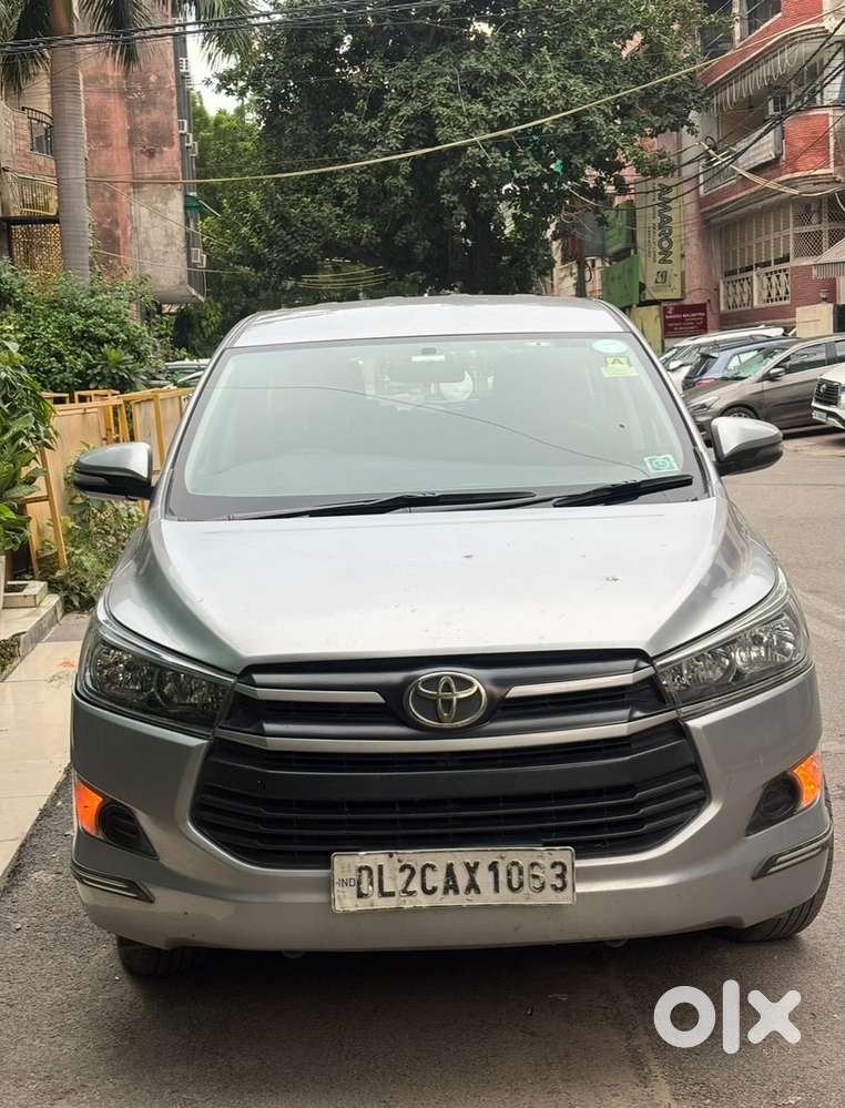 Innova 75k Driven 1st Owner