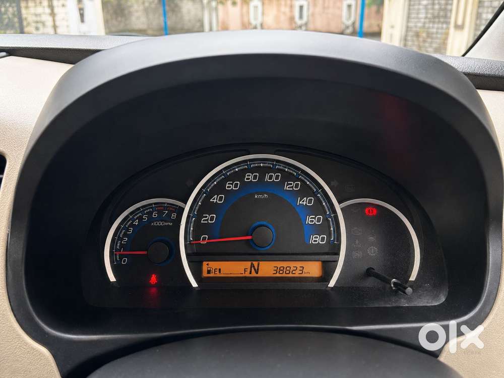 Maruti Suzuki Wagon R 1.0 Vxi Amt, 2018, Petrol