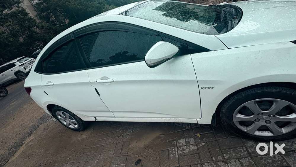 Hyundai Verna 2013