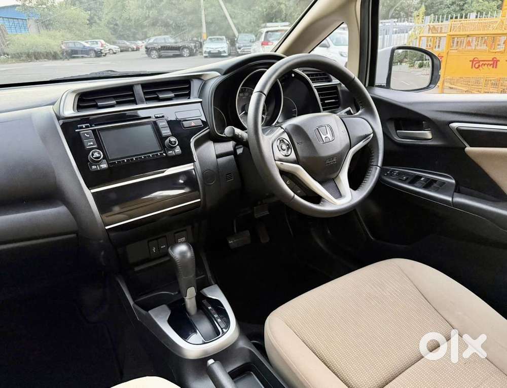 Honda Jazz V Automatic, 2018, Petrol