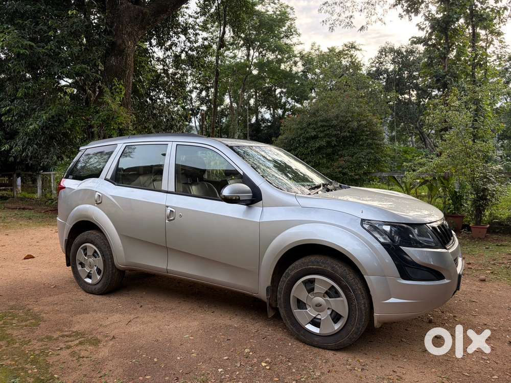 Single Owner Mahindra Xuv500 Diesel 2017