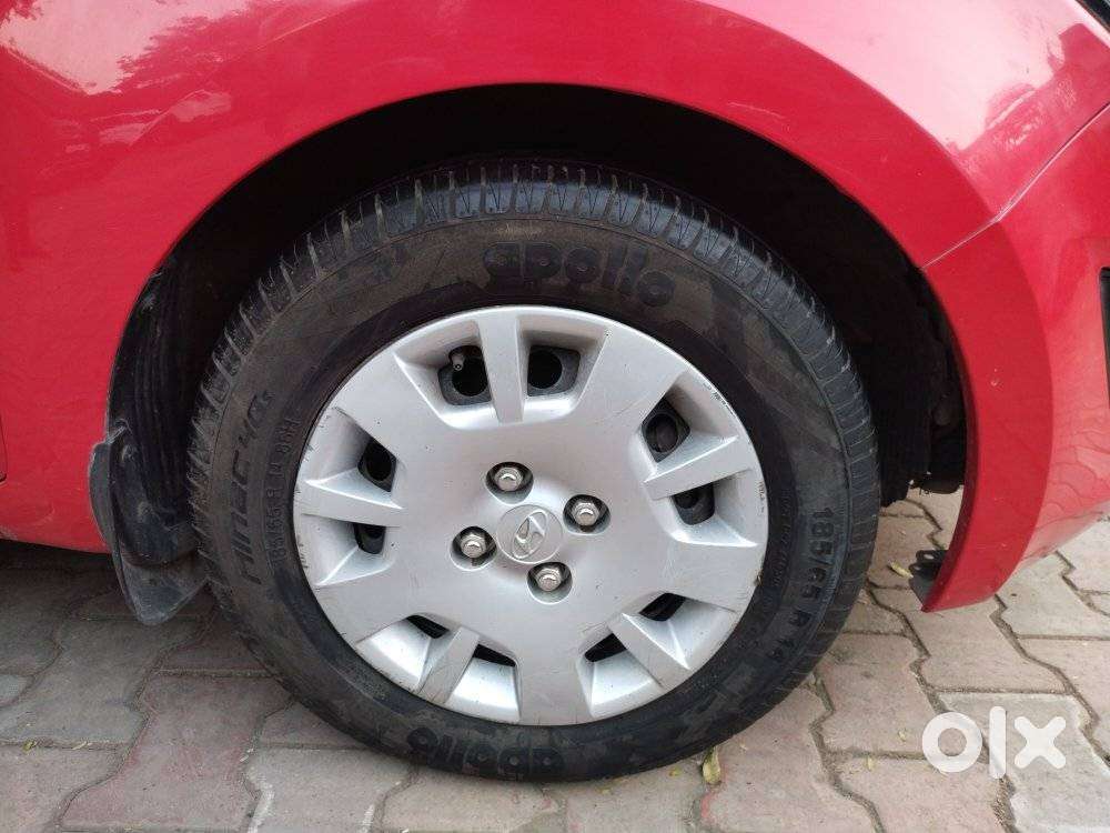 Hyundai I20 1.4 Magna At, 2014, Petrol