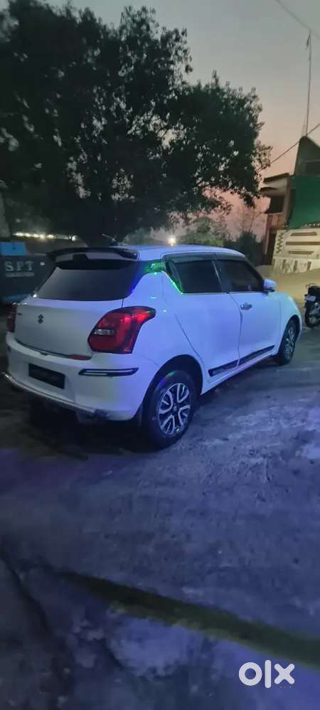 Maruti Suzuki Swift 2021 Petrol 70000 Km Driven