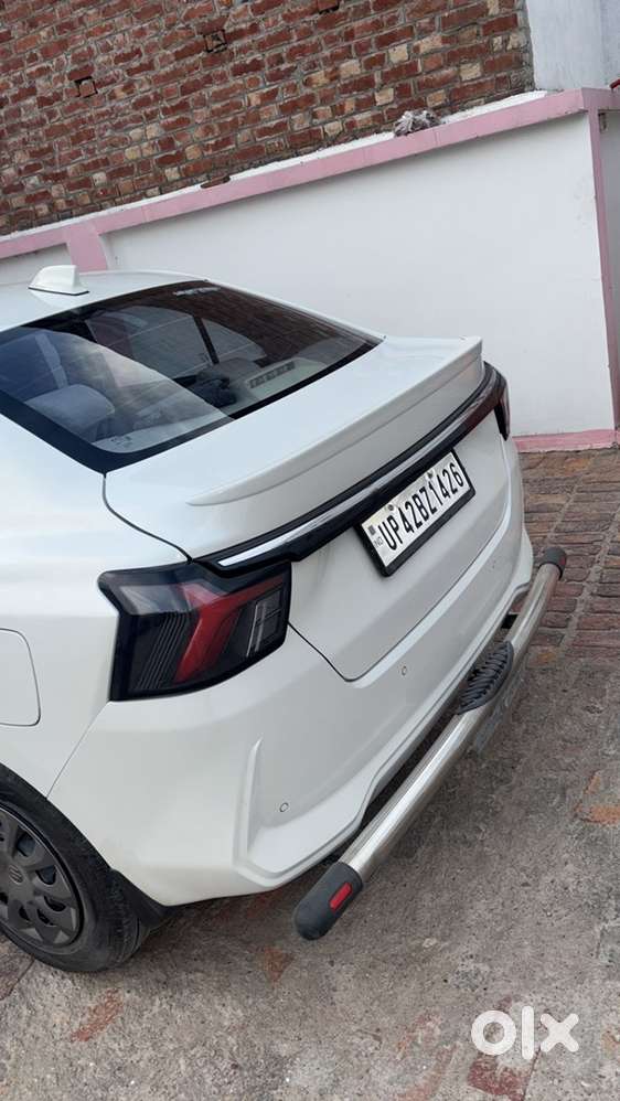 Maruti Suzuki Dzire Petrol Manual 2025