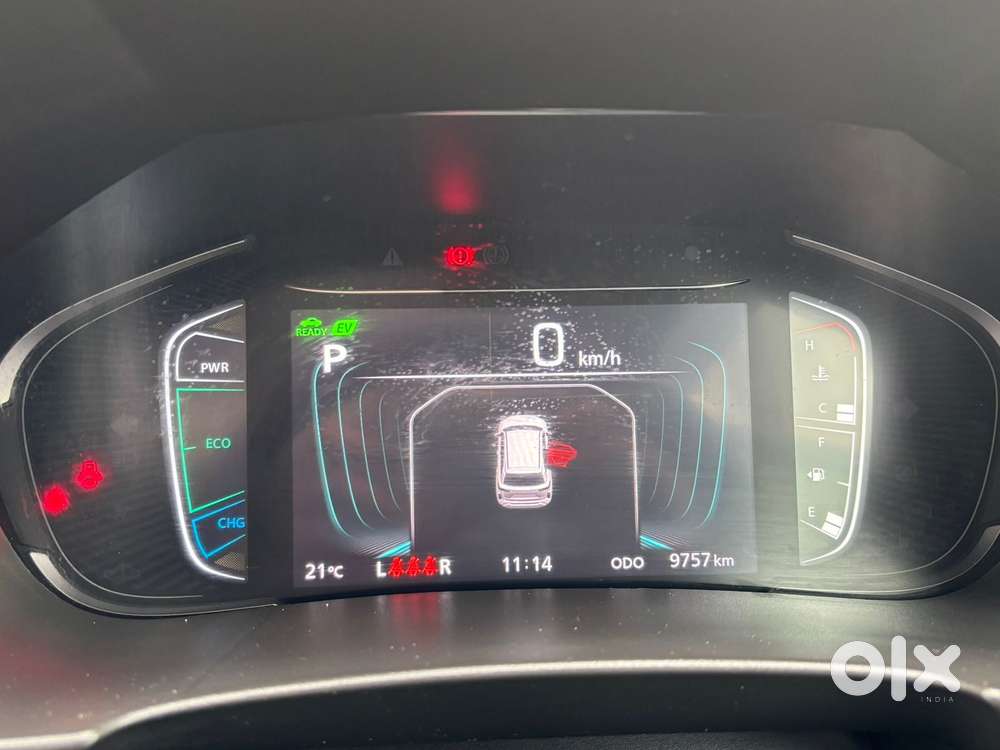 Toyota Urban Cruiser Hyryder 1.5 V Hybrid, 2024, Petrol