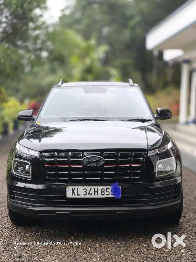 Hyundai Venue 1.2 Sx Knight Edition