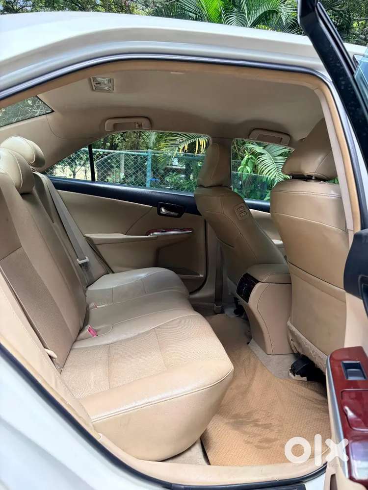 Toyota Camry 2013 Petrol Well Maintained