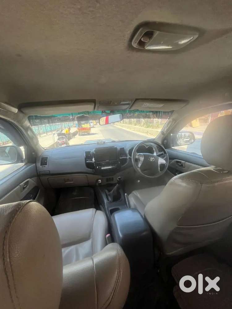 Toyota Fortuner 2013 Diesel Manual