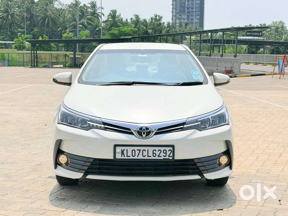 Toyota Corolla Altis 1.8 G Cvt, 2017, Petrol