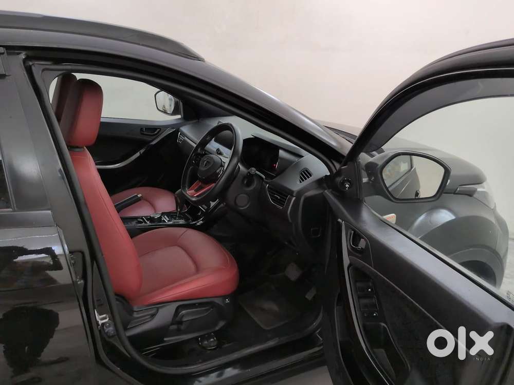 Tata Nexon 1.5 Revotorq Xza Plus Luxs Red Dark Edition Amt, 2023, Di..