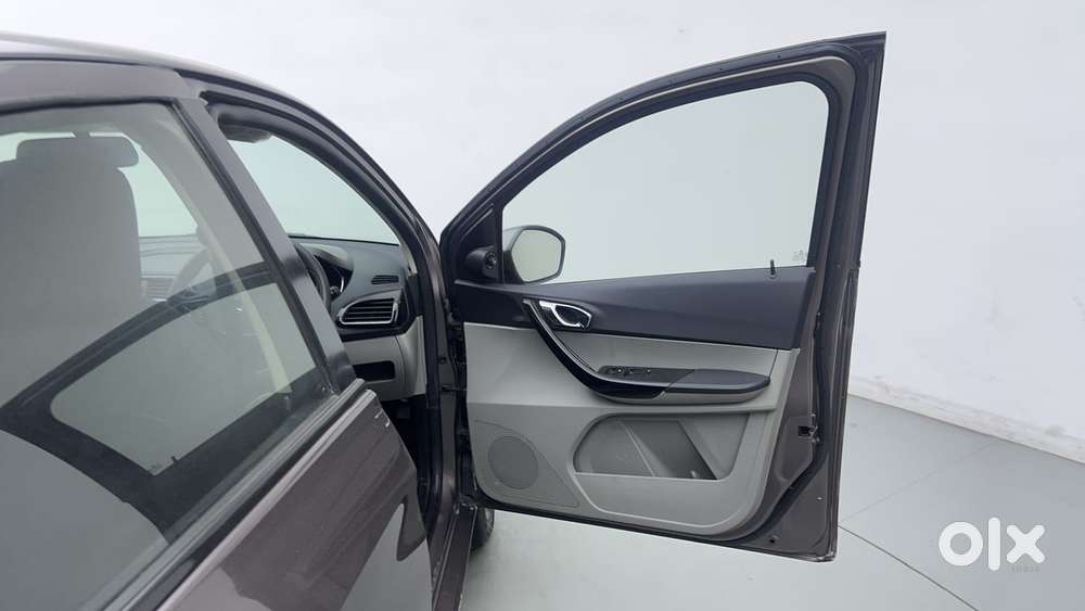 Tata Tiago 1.2 Revotron Xz Plus, 2019, Petrol