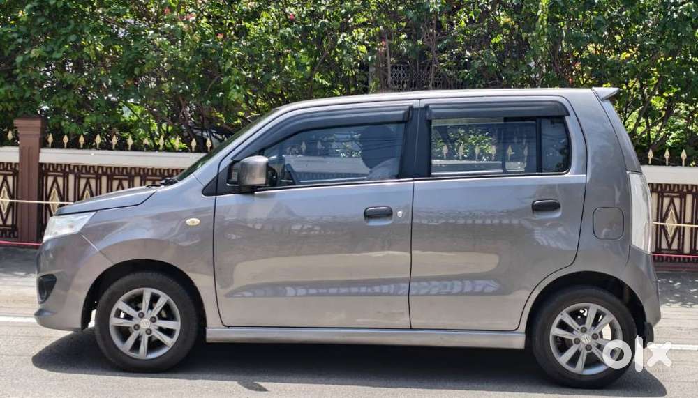 Maruti Suzuki Wagon R Vxi Amt Opt 1.2, 2017, Petrol