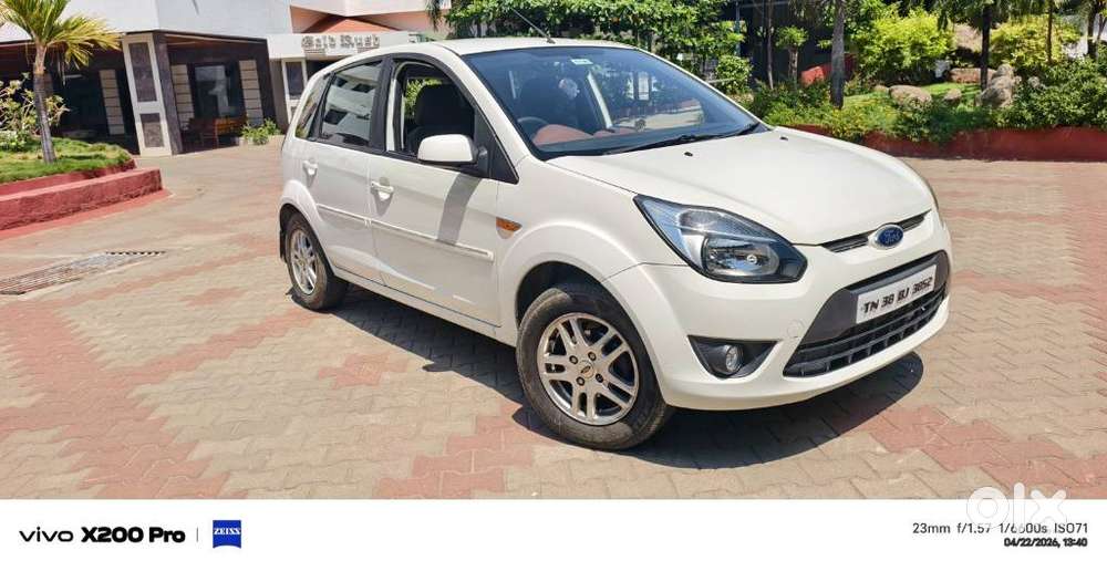 Ford Figo 2010-2012 Diesel Zxi, 2011, Diesel