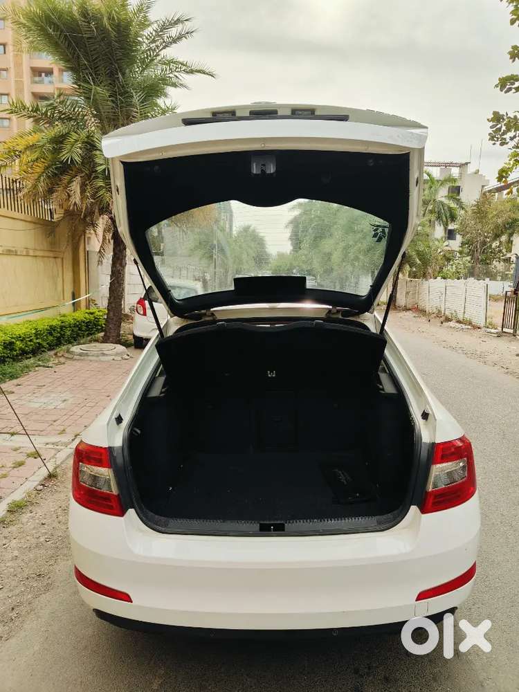 Gadi 1 Owner Jevi Condition Ma Che 2013 Owner 4 Diesel