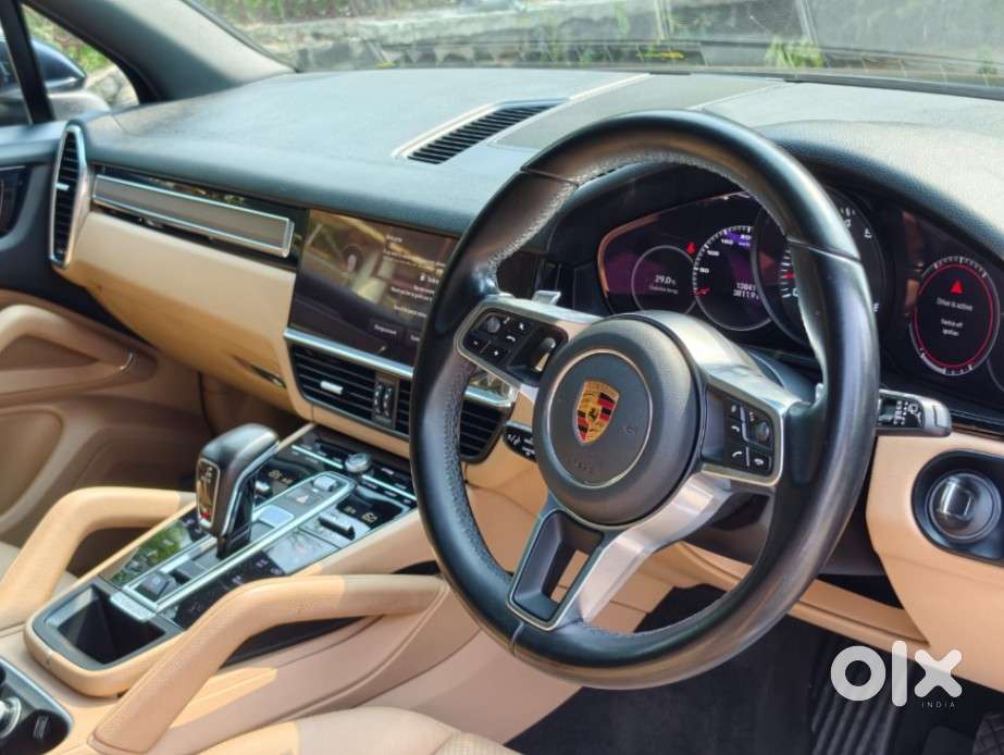 Porsche Cayenne Base, 2022, Petrol