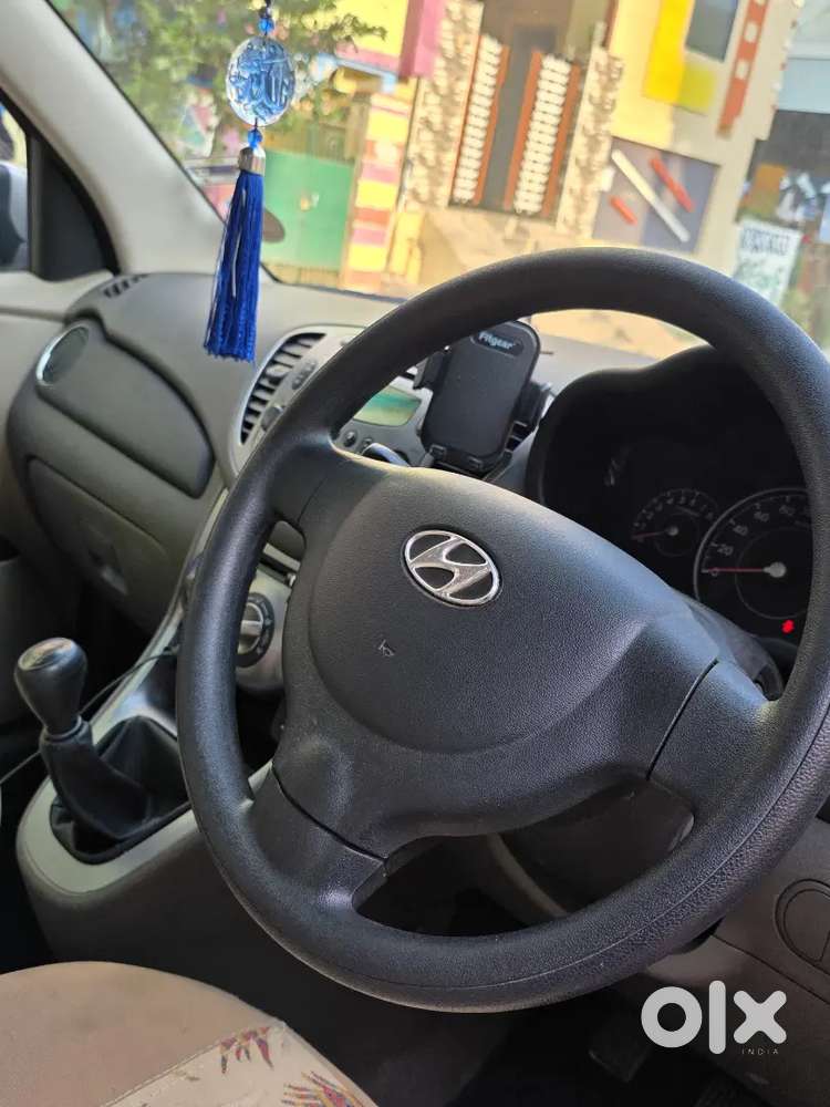I10 Sportz 1.2 Bs1v Showroom Track