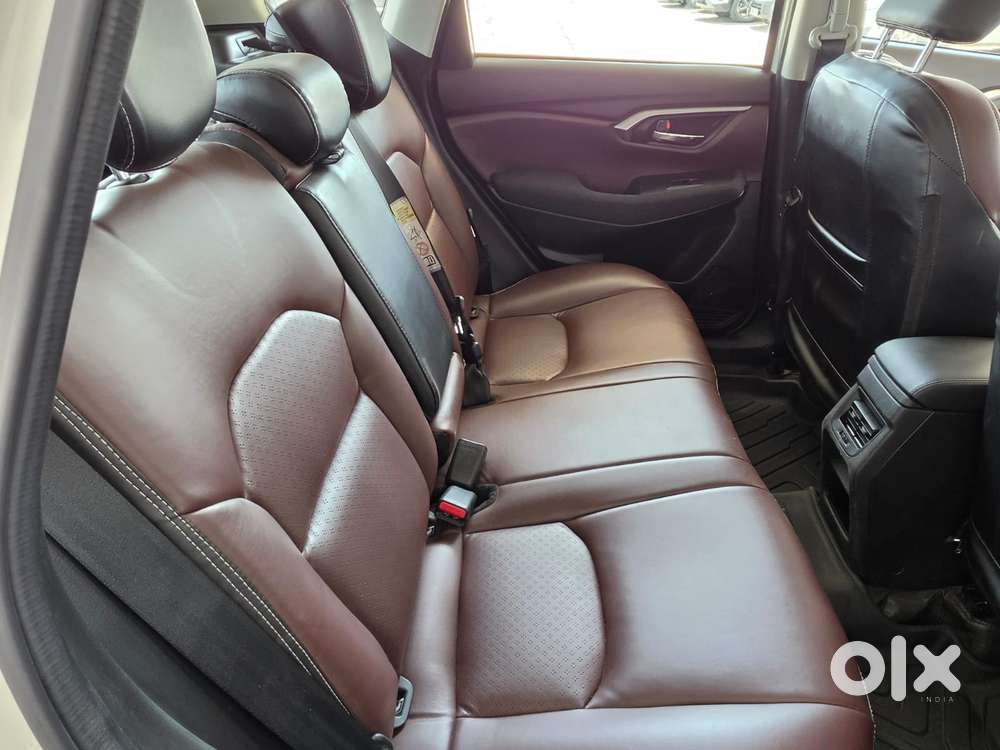 Maruti Suzuki Grand Vitara 1.5 Sigma Smart Hybrid, 2025, Petrol