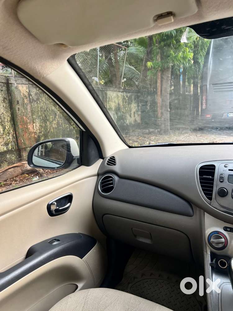 Hyundai I10 Sportz At  2nd Owner  Petrol  No Work  Take & Drive