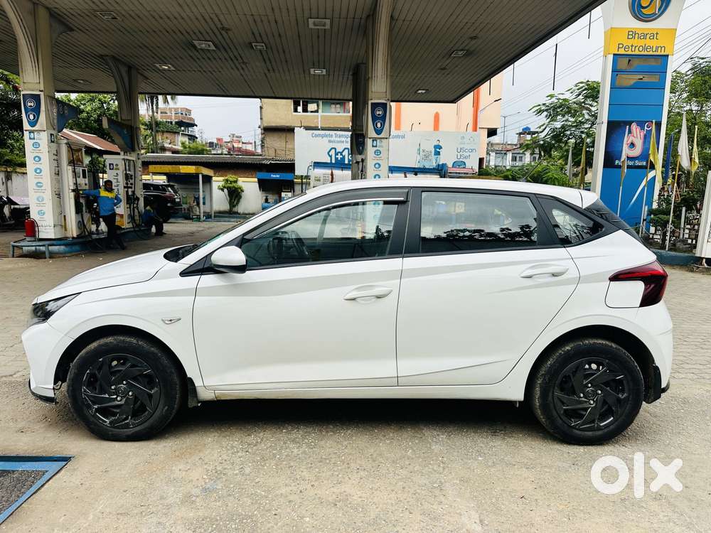 Hyundai I20 1.2 Magna Executive, 2023, Petrol
