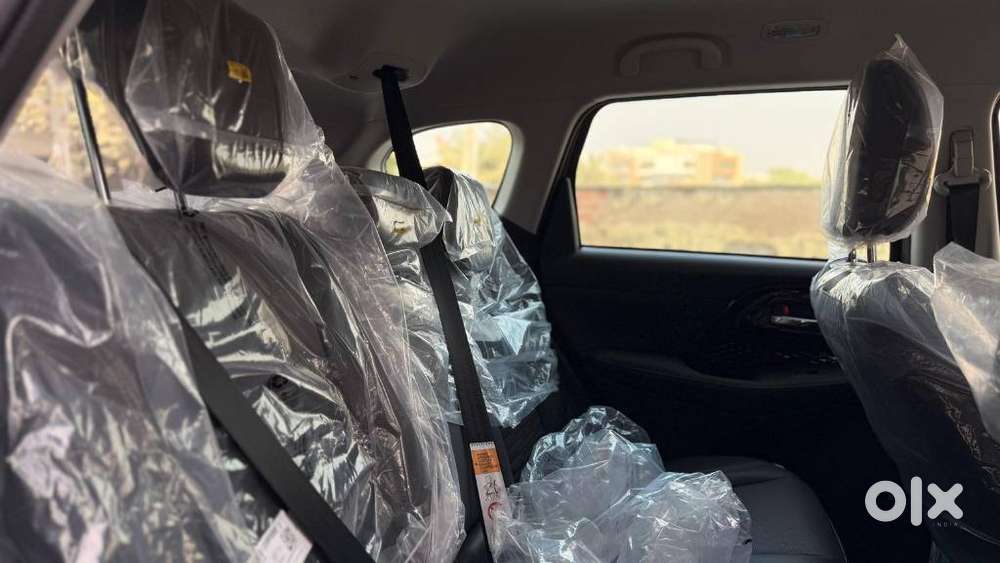 Maruti Suzuki Victoris Zxi Plus (o) Petrol Manual, 2025, Petrol