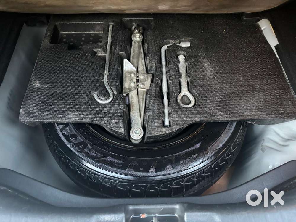 Honda Jazz V Mt Privilege, 2017, Petrol