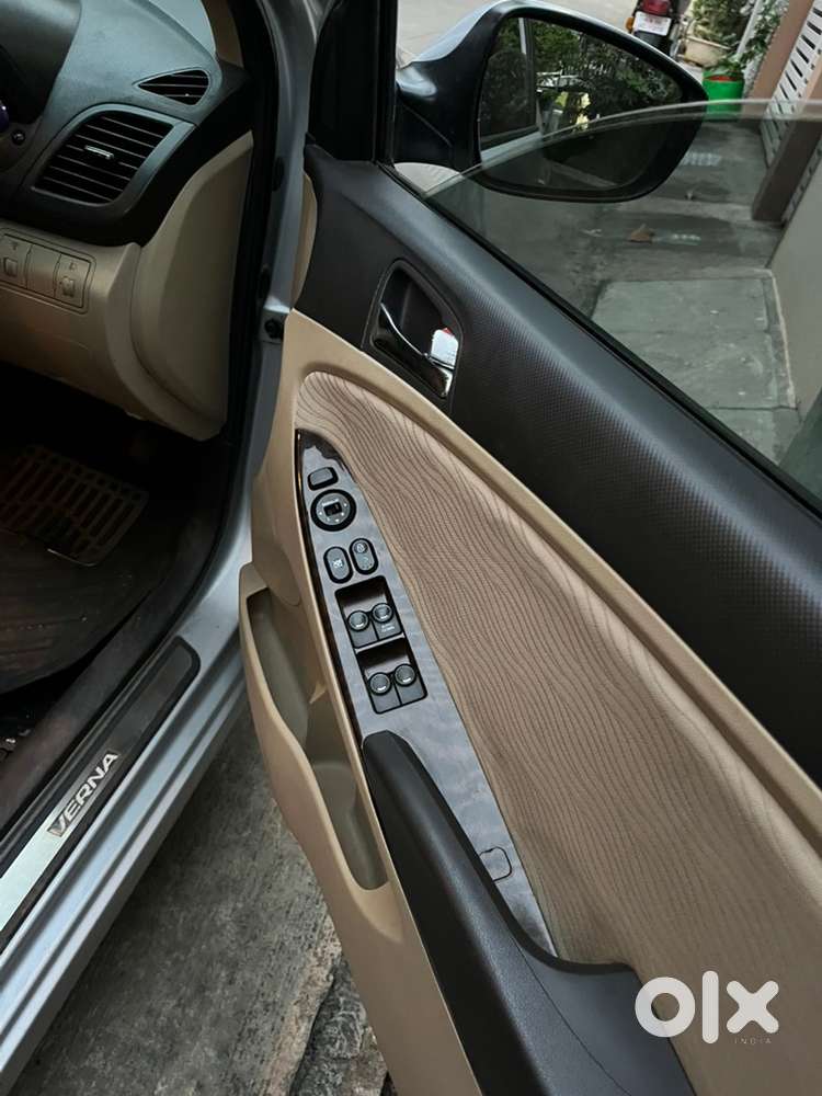 Hyundai Fluidic Verna 2013