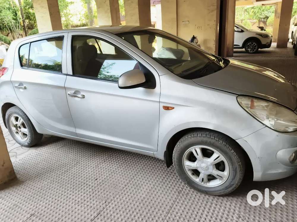 Hyundai I20 Asta  Well Maintained  Fully Loaded