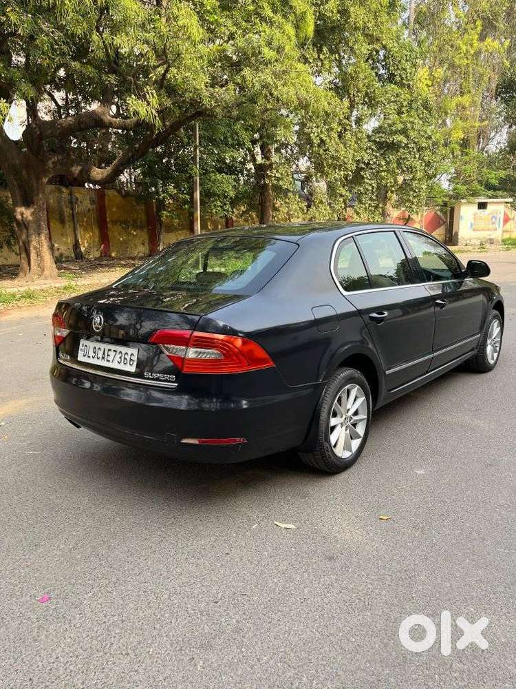 Skoda Superb 1.8 Elegance Tsi At, 2015, Petrol