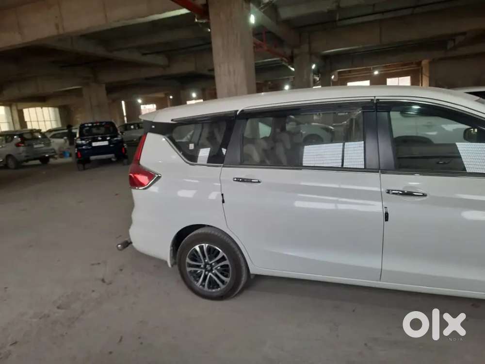 Maruti Suzuki Ertiga 1.5 Zxi 2025