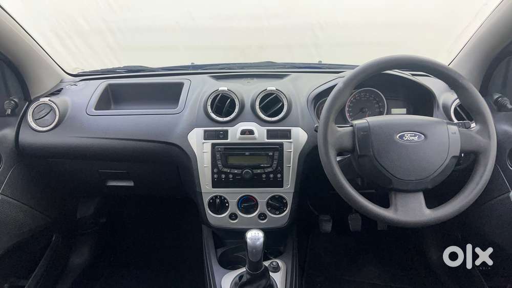 Ford Figo Petrol Zxi, 2013, Petrol